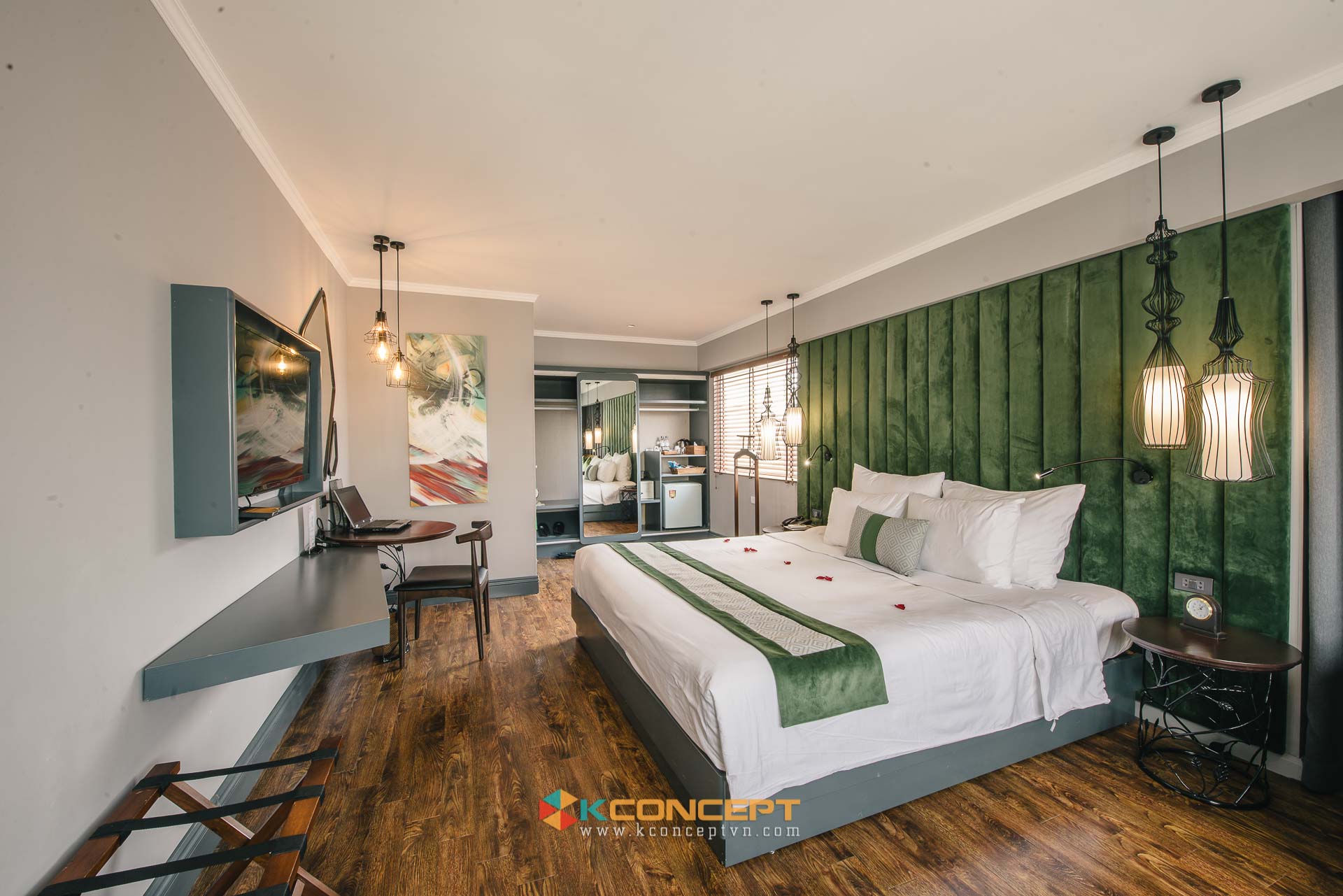 Essence Hanoi Hotel & Spa - 22 Tạ Hiện – Chụp Ảnh Khách Sạn Phố Cổ