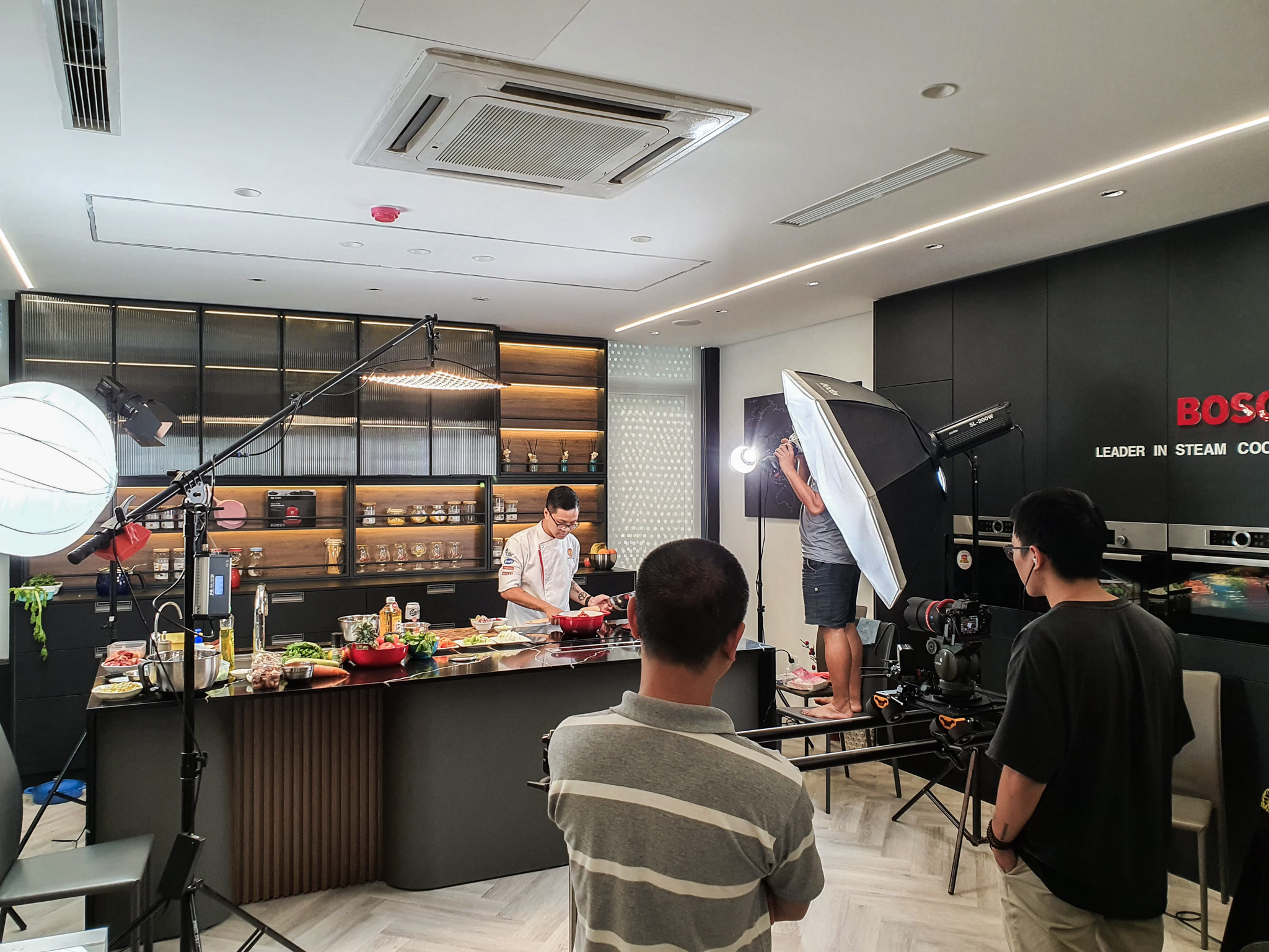 Chụp ảnh sản phẩm Shopee chuyên nghiệp – Tối ưu hình ảnh hiển thị và tăng tỷ lệ chuyển đổi