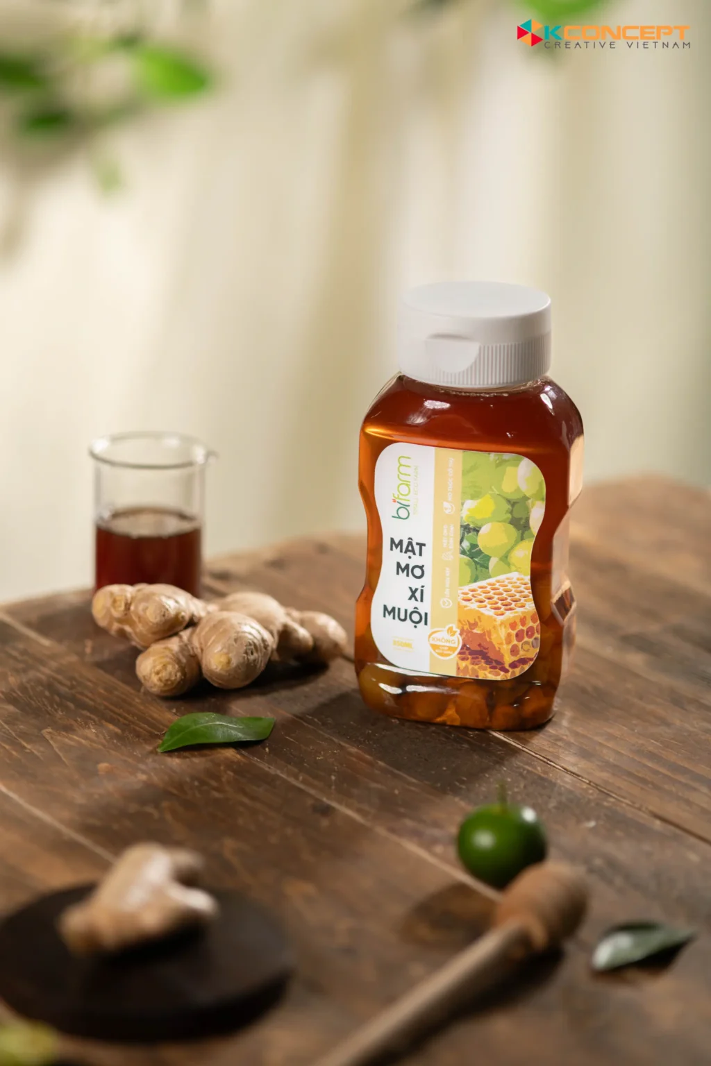 Chụp Ảnh Sản Phẩm Concept – Packshot – Mật Ong Bimore